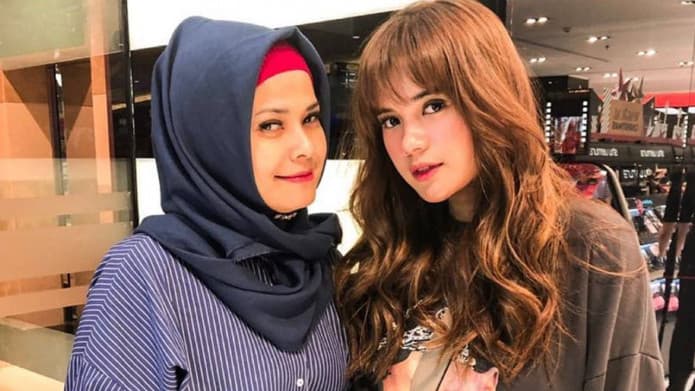Ikut Keyakinan Suami, Unggahan Ibunda Audi Marissa Jadi Sorotan