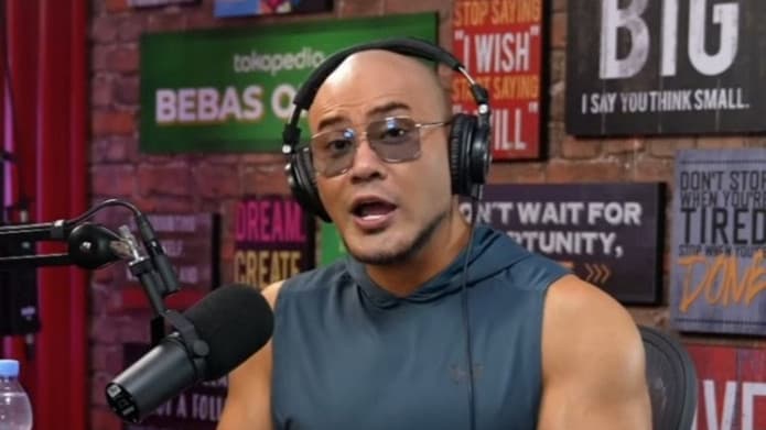 Viral, Deddy Corbuzier Justru Sindir Kemunculan Pawang Hujan di Mandalika
