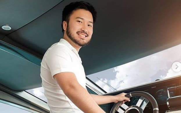 Rudy Salim Kembali Bongkar Kebohongan Indra Kenz Beli Tesla Jam 3 Pagi: Dia Minta Diskon!