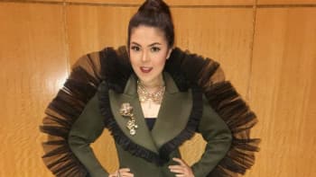 Bantah Lakukan Operasi Plastik, Tina Toon: Lepas Masker Aja Aku Nggak Berani