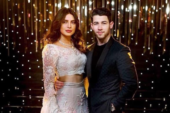 Hari Ibu Internasional, Priyanka Chopra dan Nick Jonas Perdana Unggah Foto Anak