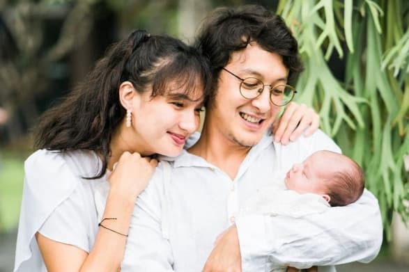 Beda Agama, Sikap Dimas Anggara Antar Baby Djiwa Dibaptis Bikin Netizen Terharu