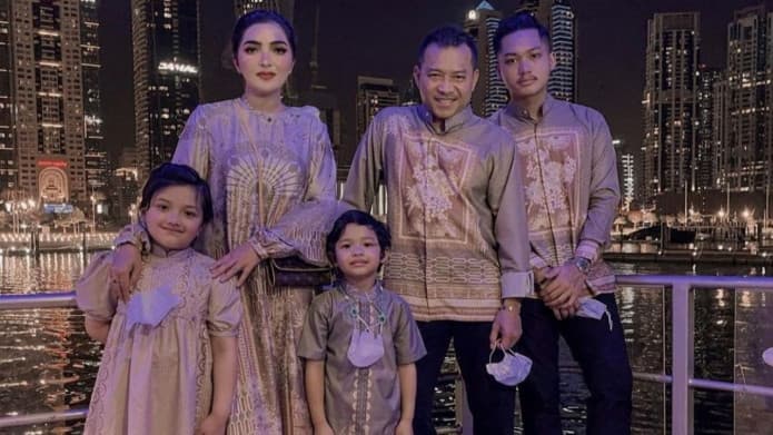 Keluarga Anang Hermansyah Antar Arsy Mengikuti Kontes Bernyanyi di Amerika