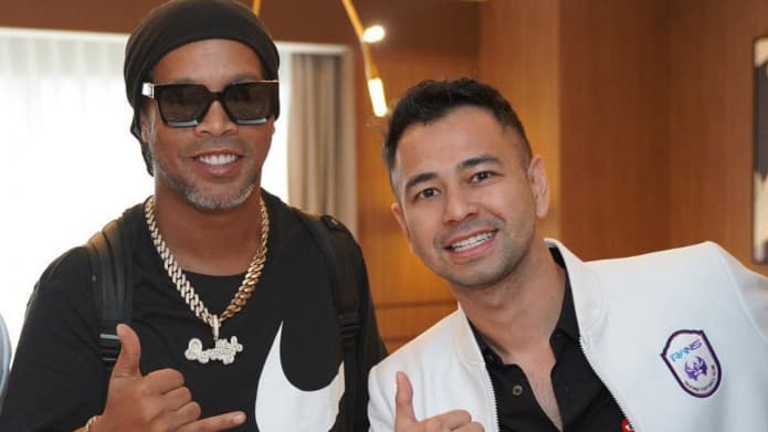 Main ke Rumah, Raffi Ahmad Beberkan Alasan Datangkan Ronaldinho ke Indonesia