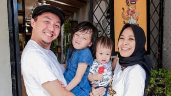 Selamat! Istri Omesh Lahirkan Anak Ketiga di Hari Raya Idul Adha