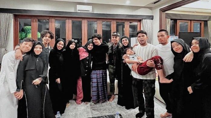 Terungkap! Ibu Atta Halilintar Akhirnya Bongkar Alasan 3 Tahun Tak Pulang ke Indonesia