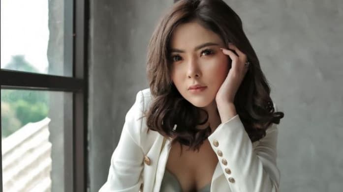 Resmi! Ayu Aulia Jadi Tersangka Dugaan Penganiayaan pada Ade Ratna Sari