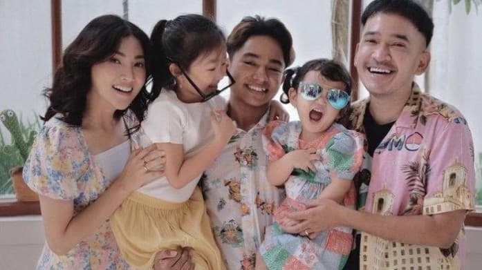 Dengar Kisah Sarwendah yang Terpaksa Tinggalkan Anak untuk Berobat, Tangis Titi Kamal Pecah