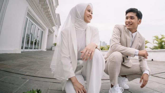 Selamat! Komika Bintang Emon dan Alca Oktaviani Resmi Menikah