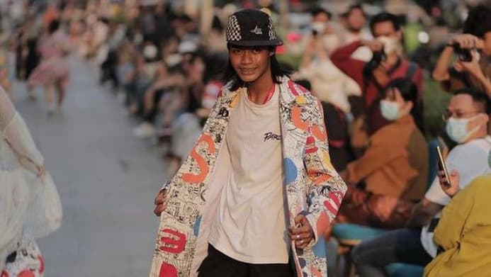 Penghasilan Rp7 Juta Sehari, Bonge Citayam Beli 2 Motor untuk Ibu ke Pasar
