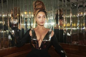 Dituding Hina Kaum Disabilitas, Beyonce Ubah Lirik Lagu di Album Renaissance