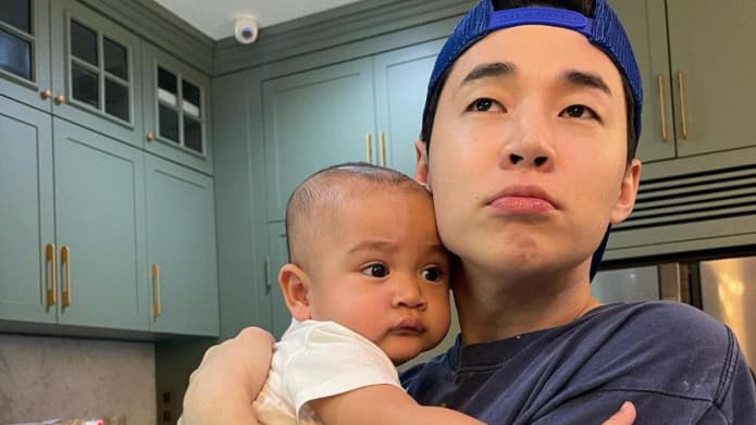 Main ke Rumah Nagita Slavina, Henry Lau Eks Super Junior Bikin Heboh Gendong Rayyanza