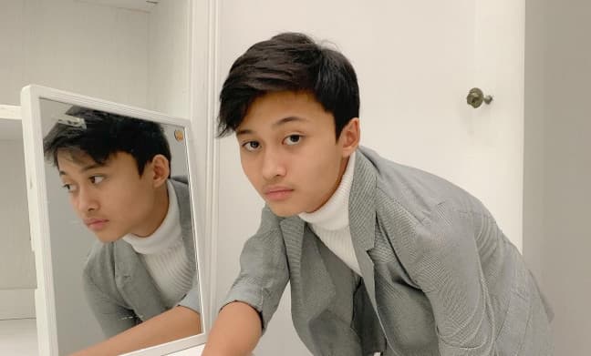 Wow! Baru 15 Tahun, Rizwan Fadilah Anak Sule Beli Mobil Mewah 1,2 Miliar dari Hasil YouTube