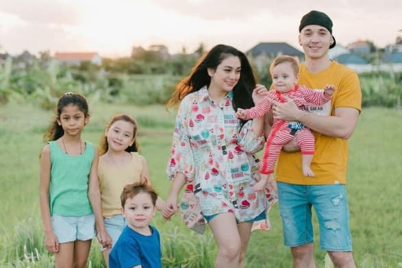 Terungkap! Stefan William Blokir Celine Evangelista, sampai 2 Bulan Tak Temui Anak