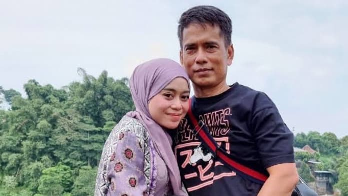 Putrinya Jadi Korban KDRT, Ayah Lesti Unggah Foto Tanpa Rizky Billar