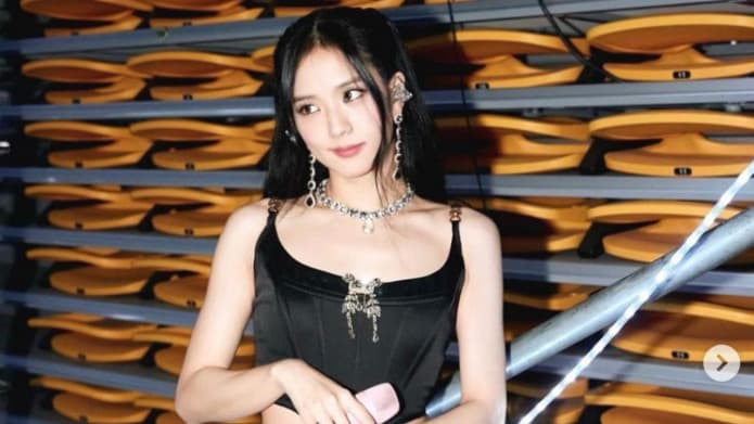 Beredar Foto Konser di Amerika, Penggemar Khawatirkan Kondisi Kesehatan Jisoo BLACKPINK