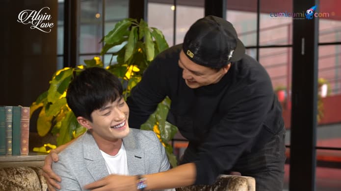 EKSKLUSIF! 10 Tahun Musuhan, Lee Jeong Hoon & Irwan Chandra Akhirnya Baikan.