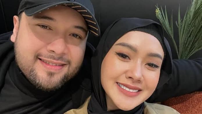 Didi Mahardika Pamer Buku Nikah, Cita Citata Tantang Netizen