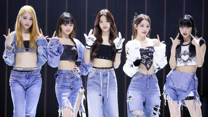 LE SSERAFIM Resmi Rilis Warna Fandom Resmi Serta Maknanya
