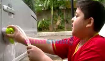Nizam Mandi Bareng Mobil