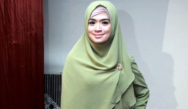 Yulia Kejar Pahala...