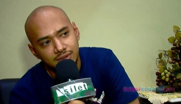 Husein Ketagihan Akting