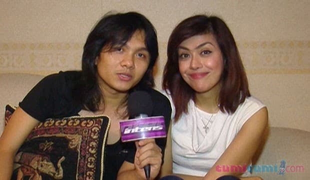 Nikah, Alex-Novita 'Pisah'
