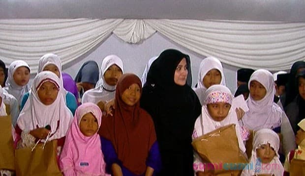 Puing Rumah, Saksi Ketabahan Pipik