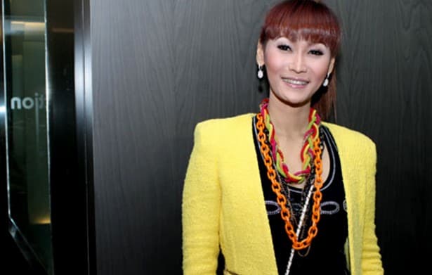 Inul Daratista Raih Penyanyi Dangdut Paling Ngetop