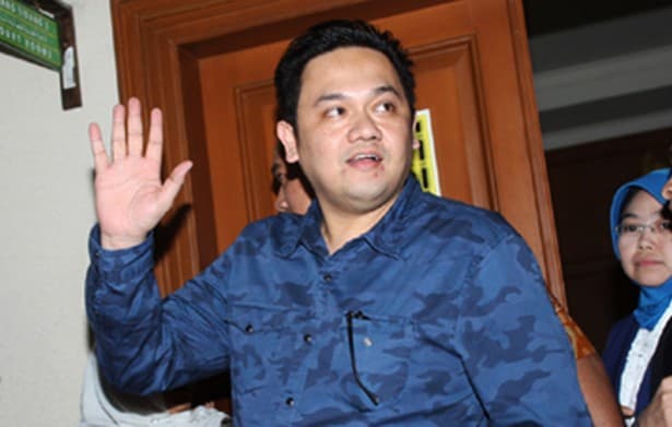 Farhat Abbas Bantah Bangkrut