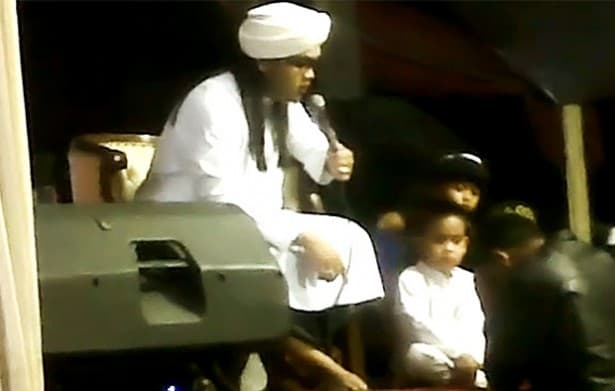 Heboh Video Diduga Ustadz Hariri Ngamuk