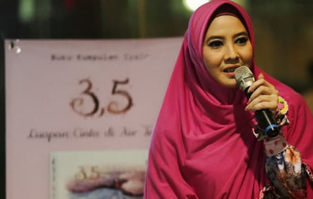 Peggy Melati Sukma Rindu Kekasih