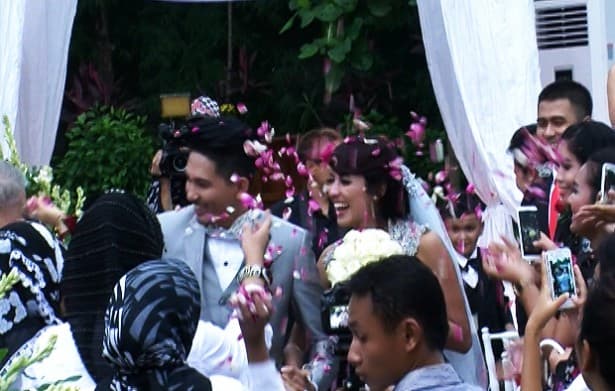 Ryan Delon dan Sharena Gunawan Cinlok