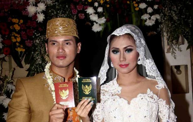 Soraya Hapsari Resmi Jadi Istri Pengacara