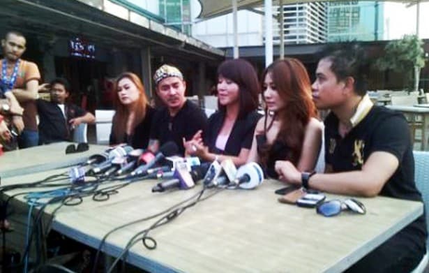 Deasy Kitaro Tuntut Permintaan Maaf Vicky Prasetyo