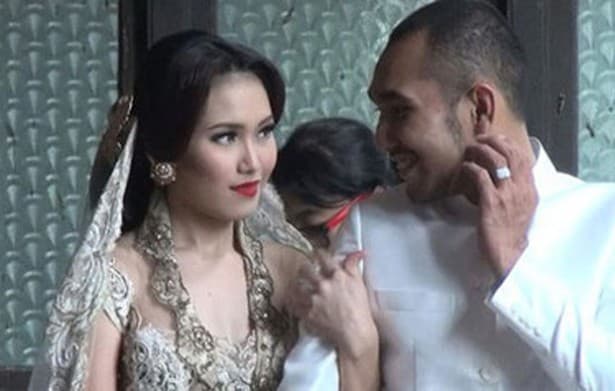 Ayu Ting Ting Diduga Hamil Sebelum Nikah