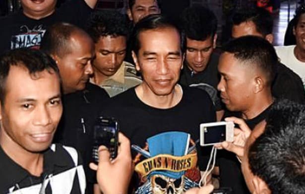 Jokowi Nonton Konser Metallica di Kelas Festival