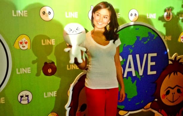 Agnes Monica Syuting Iklan di Santa Monica