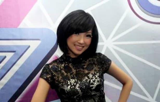 Wenda Tan Tampil Beda Jelang Menikah