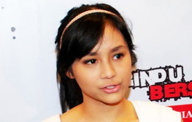 Gita Gutawa Gugup Wawancara One Direction
