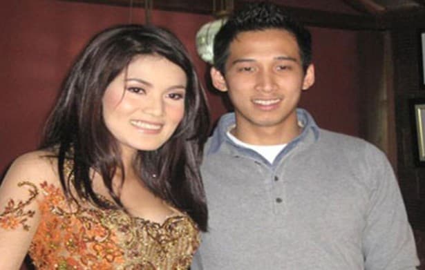 Nindy Syukuran 4 Bulan Kehamilan