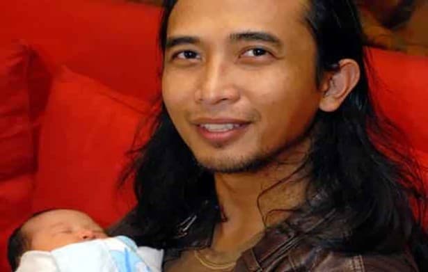 Piyu 'Padi' Dikaruniai Anak Ketiga