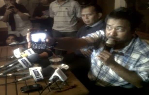 Rano Karno Minta Maaf Pada Anaknya