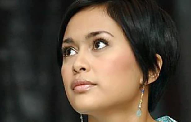 Sarah Sechan Mengenang Sosok Ayah