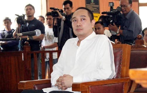 Adjie Notonegoro Sakit Karena Pikiran
