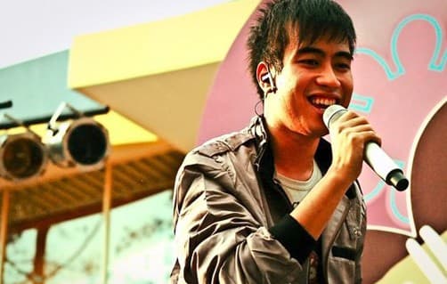 Vidi Aldiano Demam Panggung Kerjasama Bareng Pakde