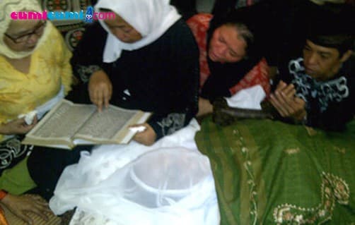 Zainuddin MZ Pingsan Usai Sholat Subuh