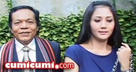 Zainuddin MZ Bakal Dituntut Perdata & Pidana Oleh Aida Saskia