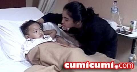 Terkena DBD, Anak Dewi Perssik Kian Membaik