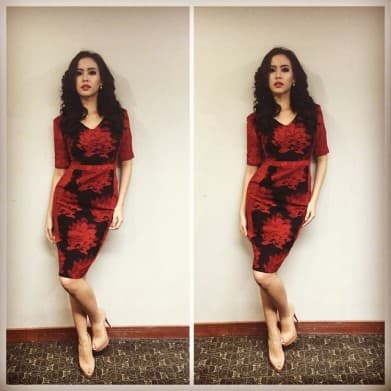 Elvira Lepas Mahkota...